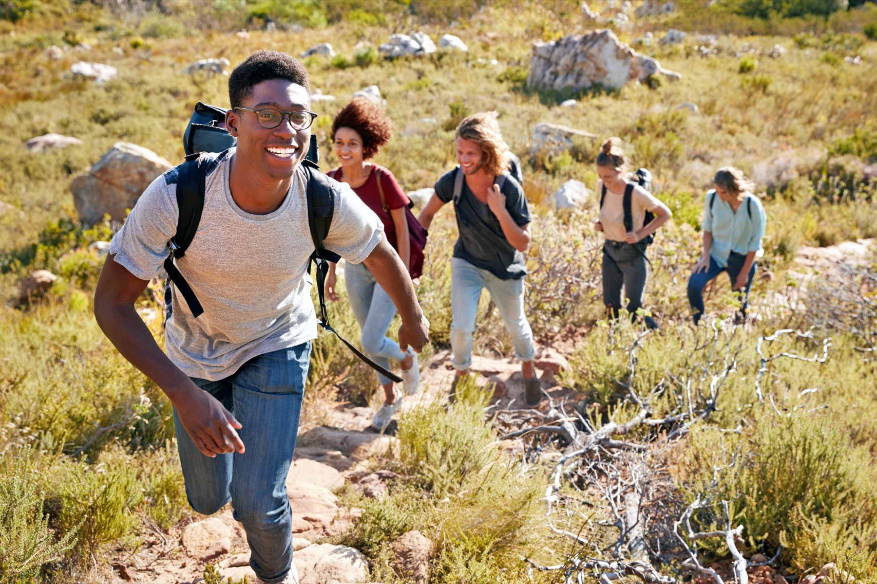 Friends hiking a national park trail — Western National Parks Association